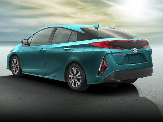 TOYOTA PRIUS PRIME 2017 JTDKARFP8H3061332 image